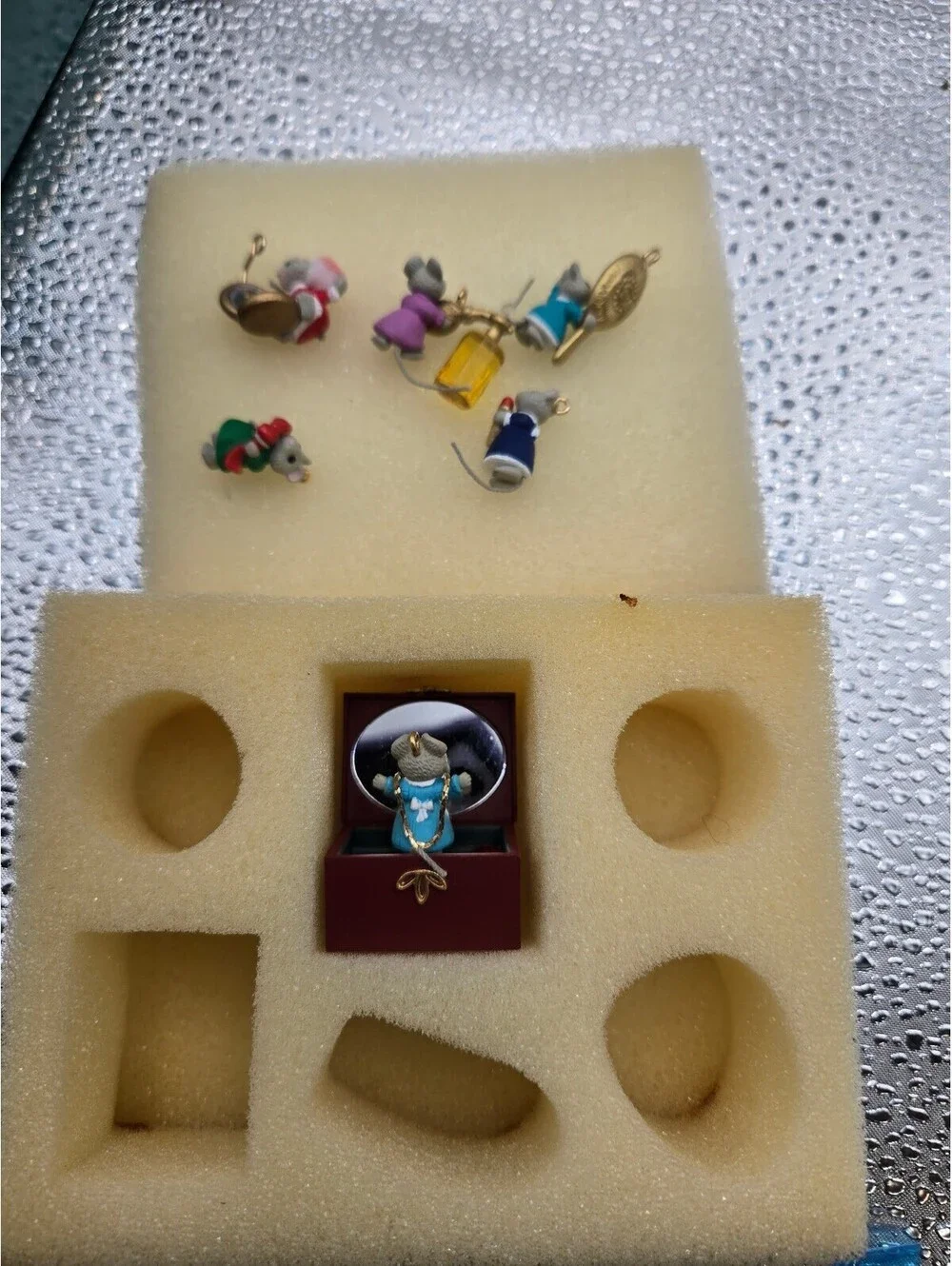 Hallmark Keepsake Miniature Tiny Treasures Ornament Set with Six mice